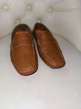 Jonsen Milan Women's Tan Leather Loafers - Slip-On Flats